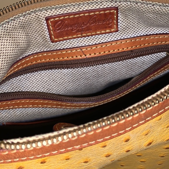 Dooney & Bourke Vintage Yellow Ostrich Print and Tan Leather Shoulder Bag - Picture 8 of 11